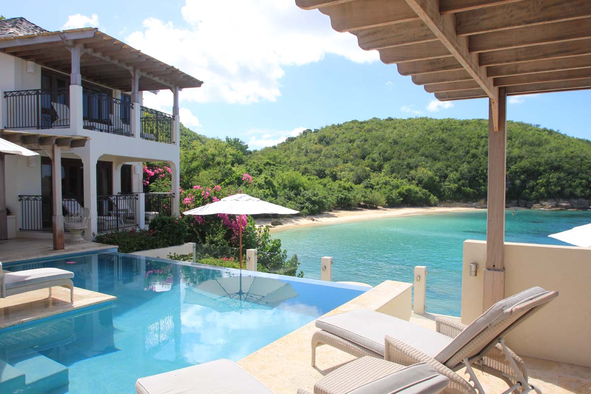 Luxury Villa In Antigua